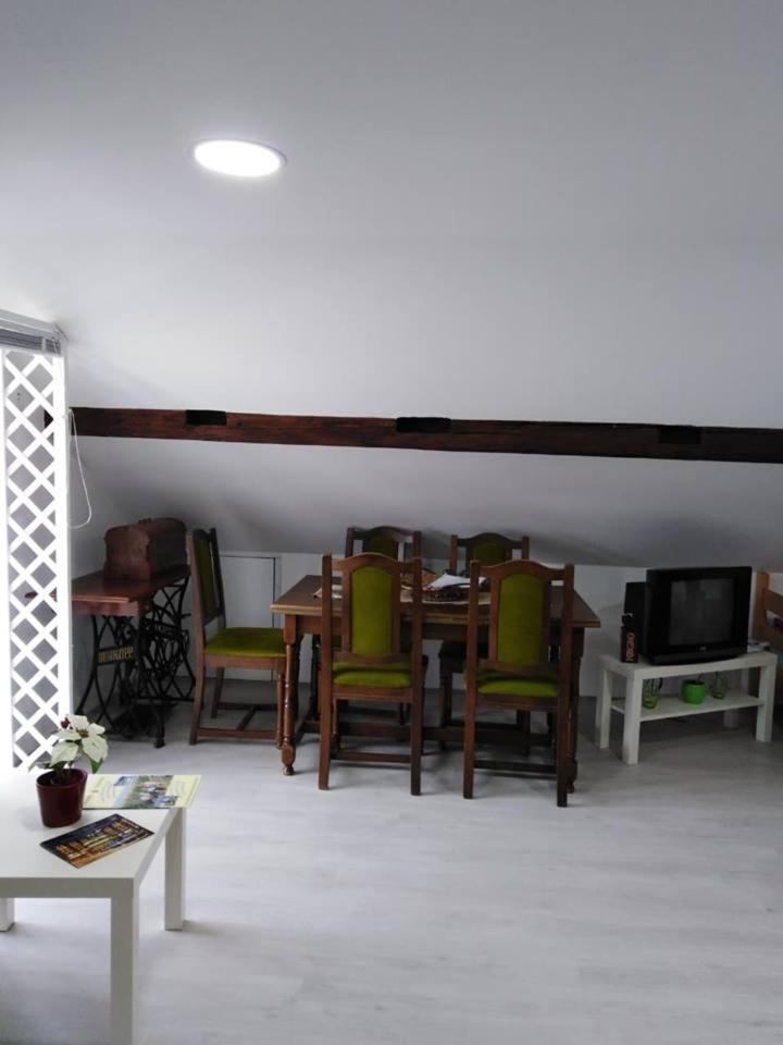 Apartman Vrdnicak Vrdnik Exterior foto